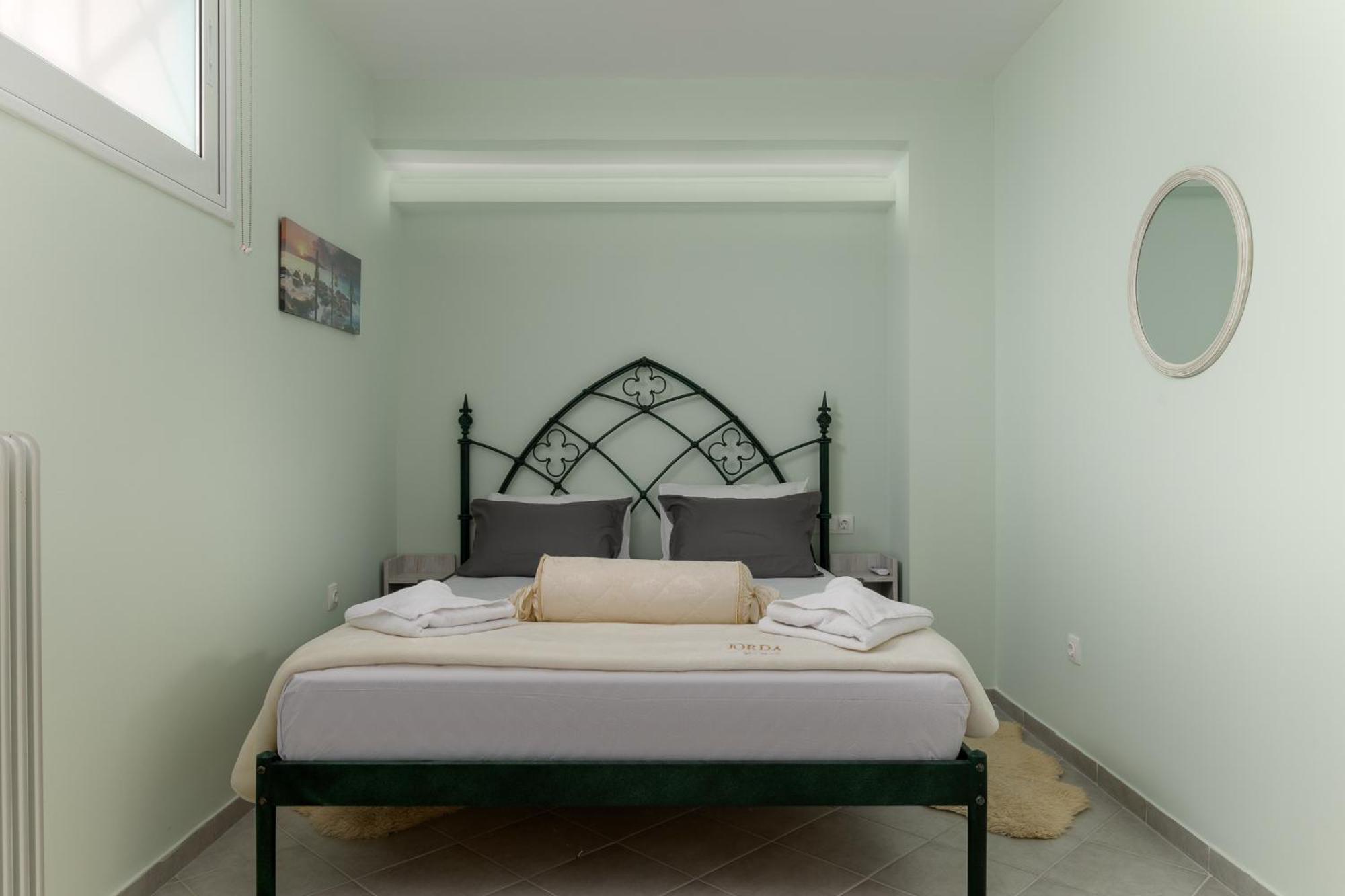 Domelia'S Luxury Apartments Near Airport & Beach Artemida (Attica) Exterior foto