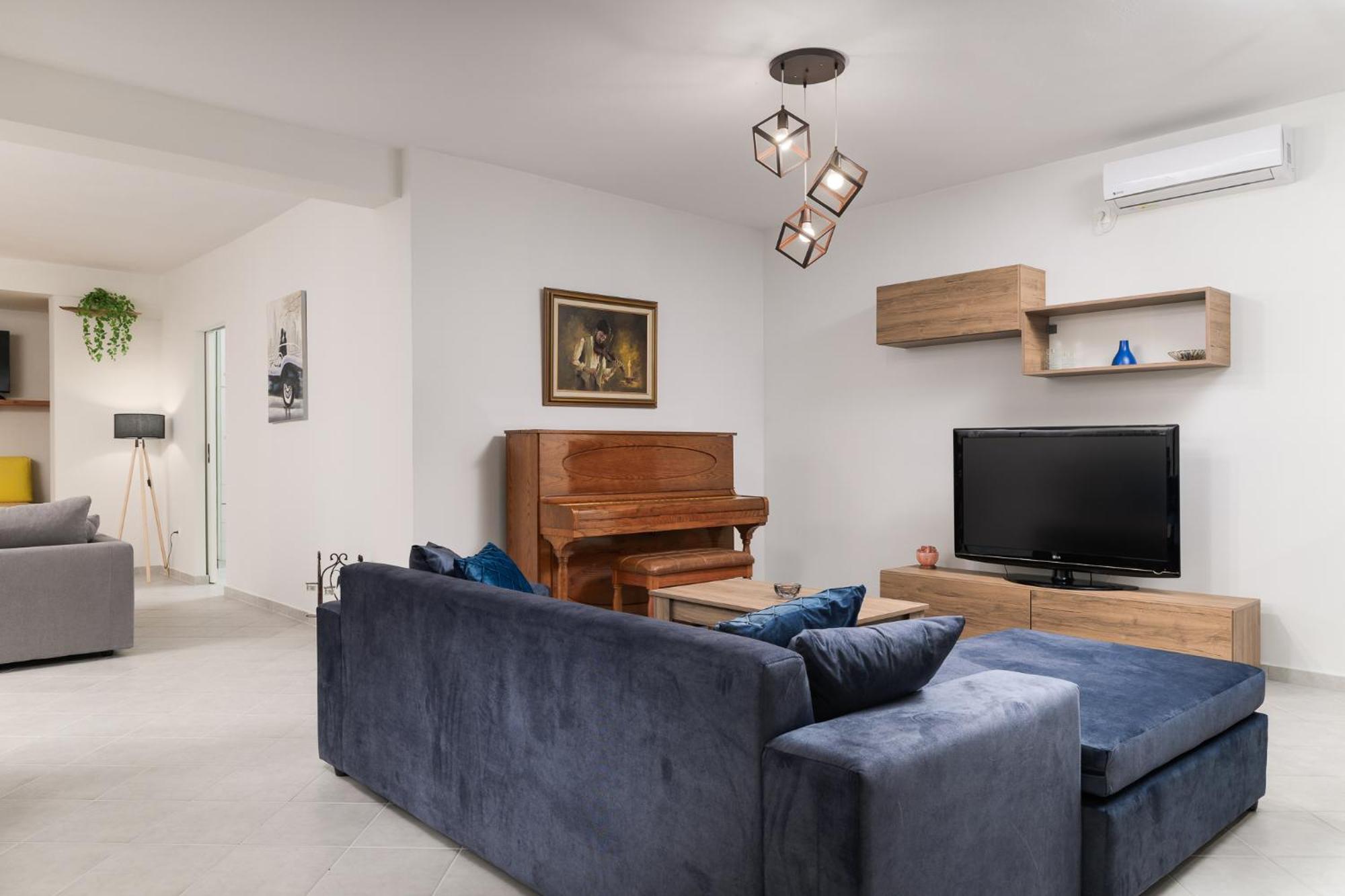 Domelia'S Luxury Apartments Near Airport & Beach Artemida (Attica) Exterior foto